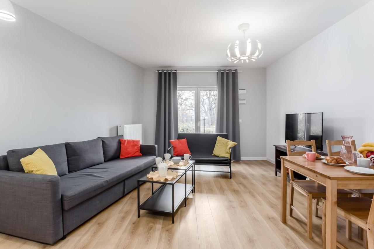 Chill Apartments Marywilska Warschau Buitenkant foto