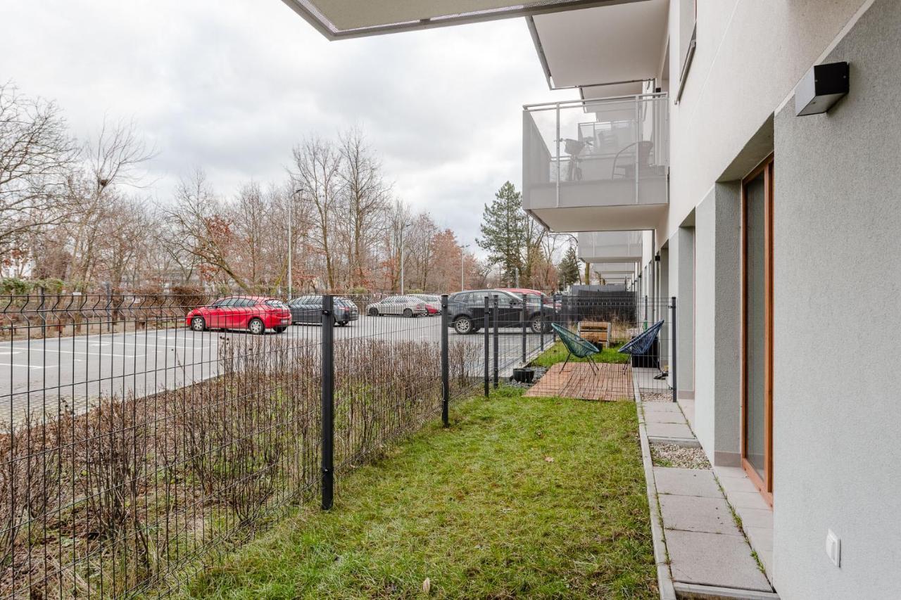 Chill Apartments Marywilska Warschau Buitenkant foto