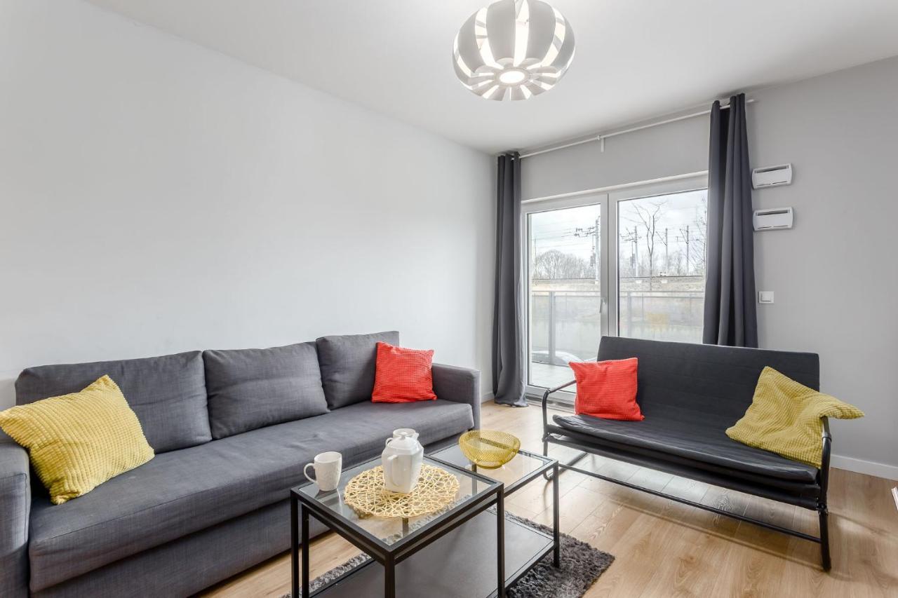 Chill Apartments Marywilska Warschau Buitenkant foto